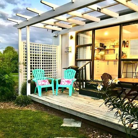 Rustling Oaks Nz Tropical Tiny House Villa Tamahere Eksteriør bilde